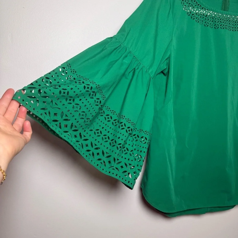 Lauren Ralph Lauren Green Laser Cut Bell Sleeve Poplin Boat Neck Top size Large - Picture 3 of 7